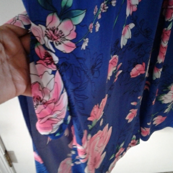 Floral dress - Picture 7 of 8